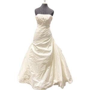 Pronovias wedding dress Hawai - size 4